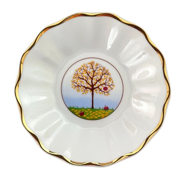 Vintage Concordia Lesov Porcelain Apple Tree Trinket Dish - Picture 1 of 3